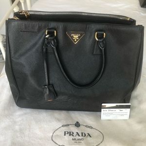 Prada Saffiano Lux Black galleria zip tote